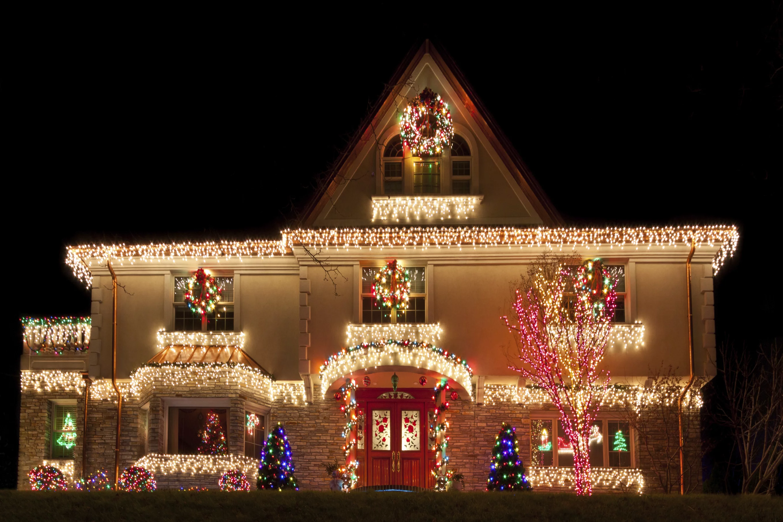 Christmas Lighting Installation in Kansas | Blog | Wetlands Irrigation ...